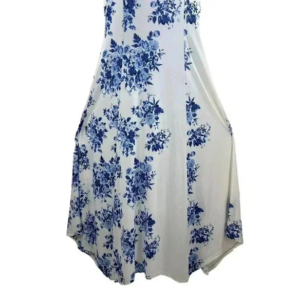 Lily By Firmiana Womens White Blue Floral Maxi Dress M Handkerchief Hem - Picture 2 of 12